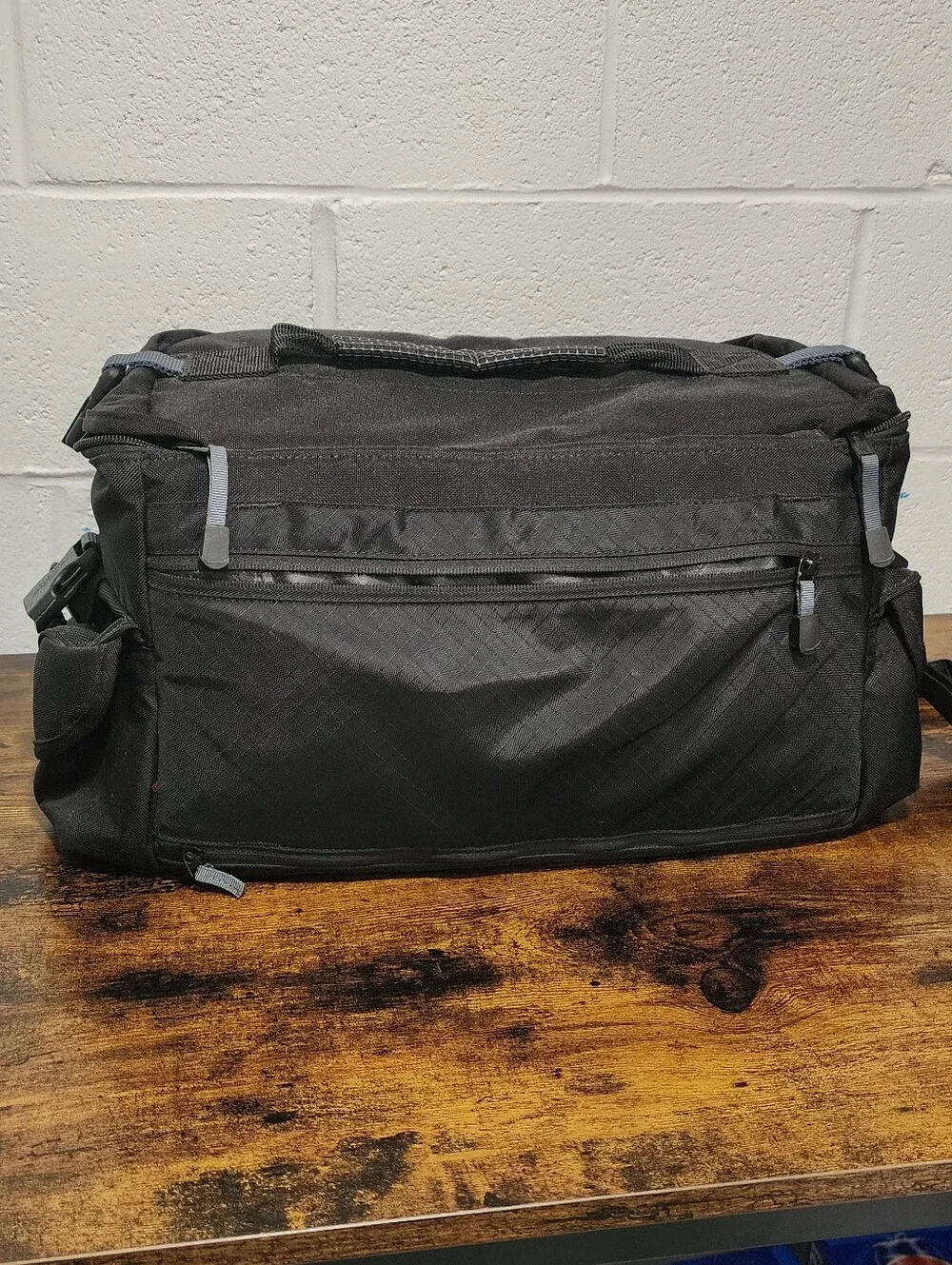 Tamrac pro12 black